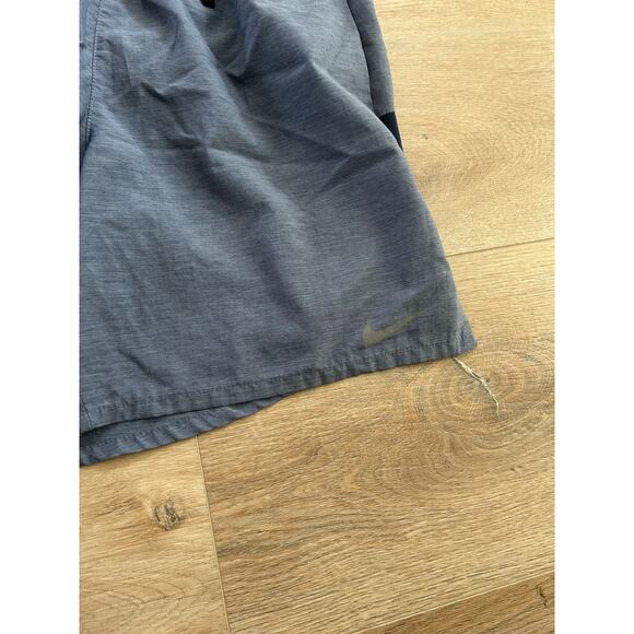 NIKE | SHORTS - Picture 6 of 7